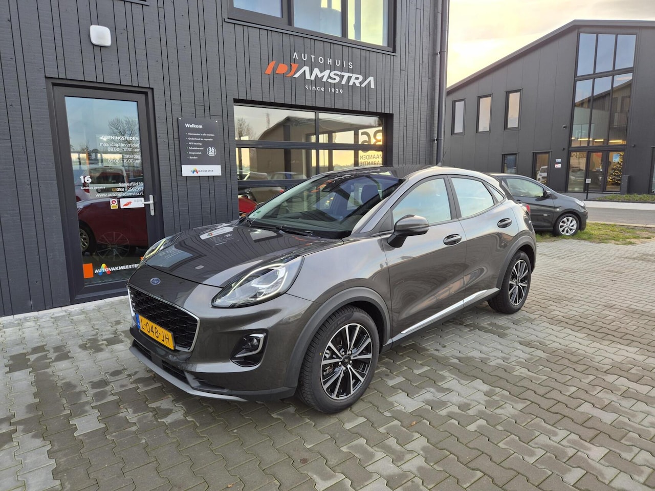 Ford Puma - 1.0 EcoBoost Hybrid Titanium|Navi|Trekhaak|Stoelverwarming|Apple Carplay| - AutoWereld.nl