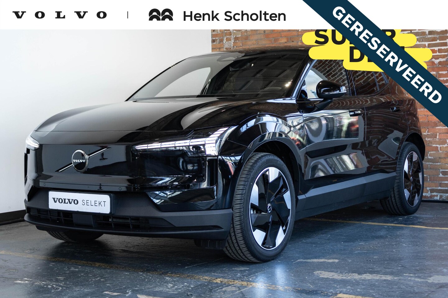Volvo EX30 - Single Motor Extended Range Plus | Premium Audio by Harman Kardon | Keyless Entry | Achter - AutoWereld.nl