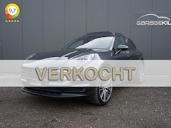 Porsche Macan - 2.0 Panoramadak / Luchtvering / Sport-Chrono / Memory / PDLS+ / Trekhaak / Sport eindstukk