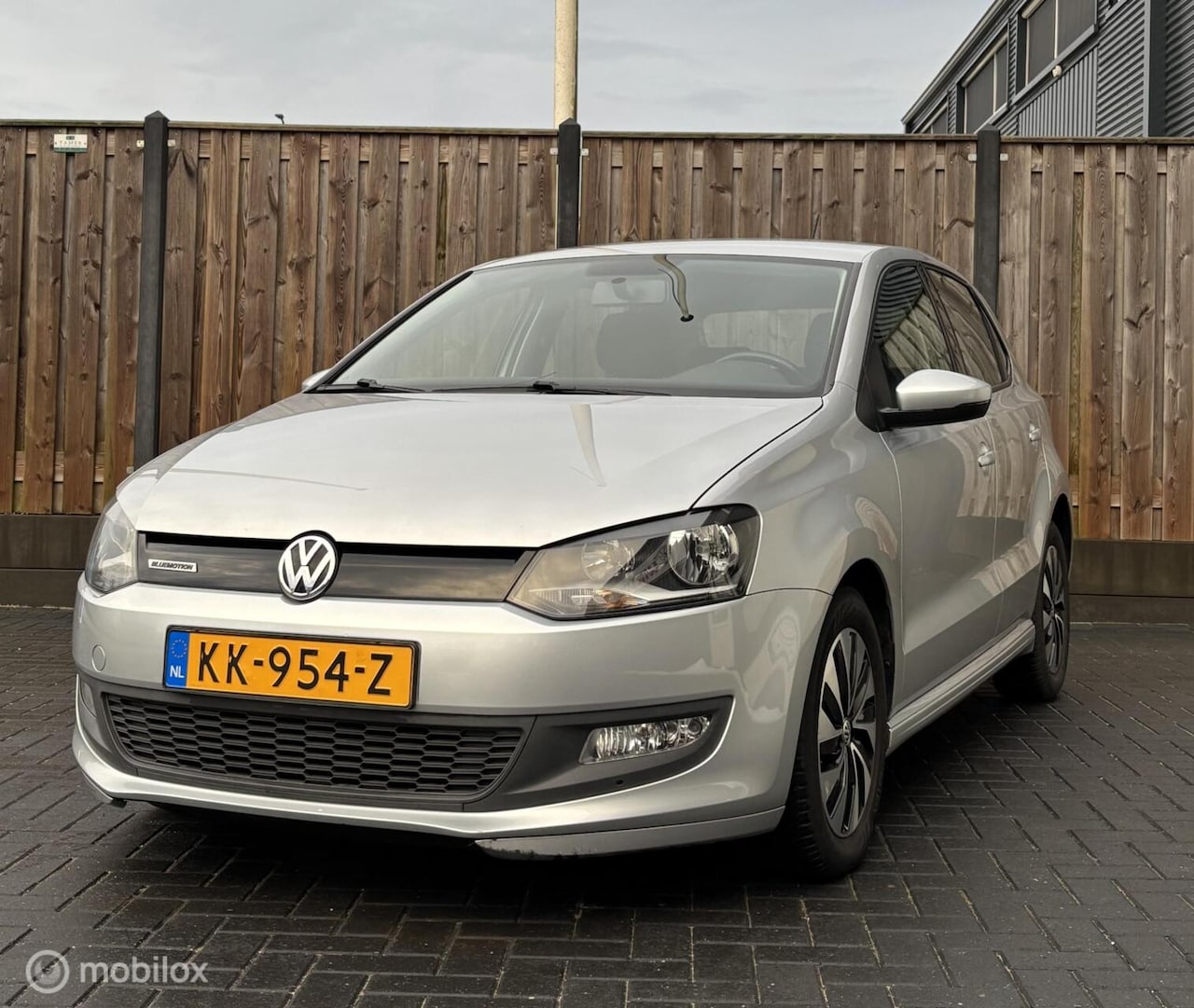 Volkswagen Polo - 1.0 BlueMotion/Navi/Bluetooth/Cruise Control - AutoWereld.nl