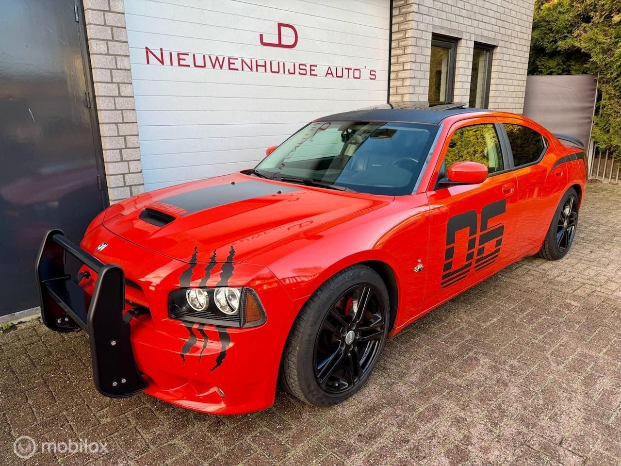 Dodge Charger - 6.1 V8 HEMI Super Bee, nr 393 van 425, clean title! - AutoWereld.nl