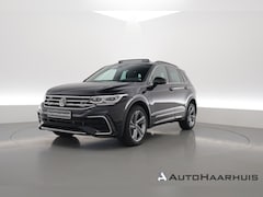 Volkswagen Tiguan - 1.4 TSI eHybrid R-Line Business+ | Pano | Dig. Cockpit | Camera+PDC | Stoel- Stuurverw. |