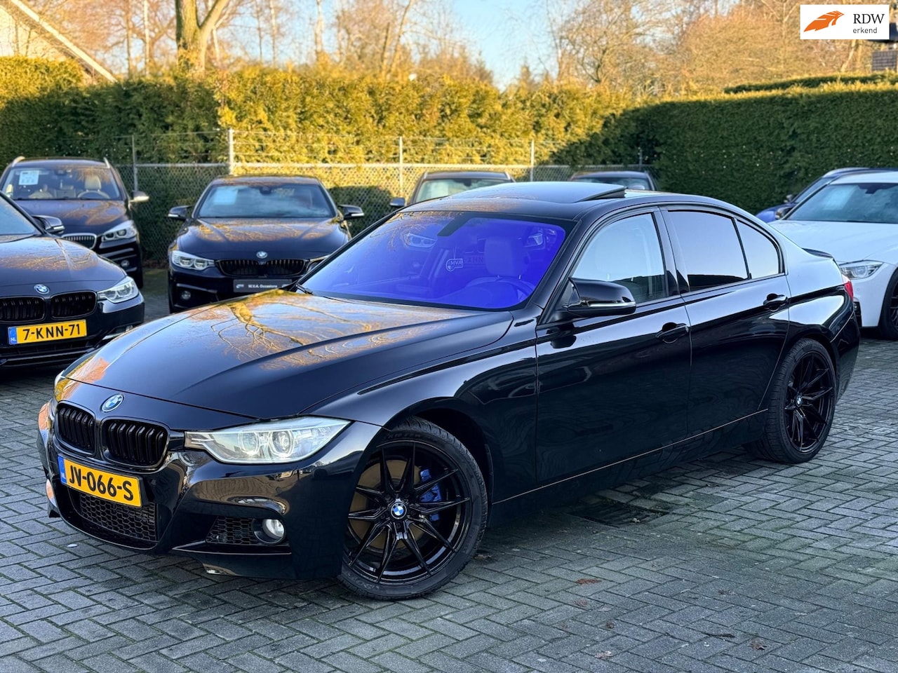 BMW 3-serie - 328i High Executive M Sport|Nieuwe Ketting|Leder|Dakje|Climate control|Cruise control|Nett - AutoWereld.nl