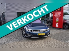Volkswagen Passat Variant - 1.5 TSI Elegance Business R. Panoramadak, Lederen bekleding, Trekhaak