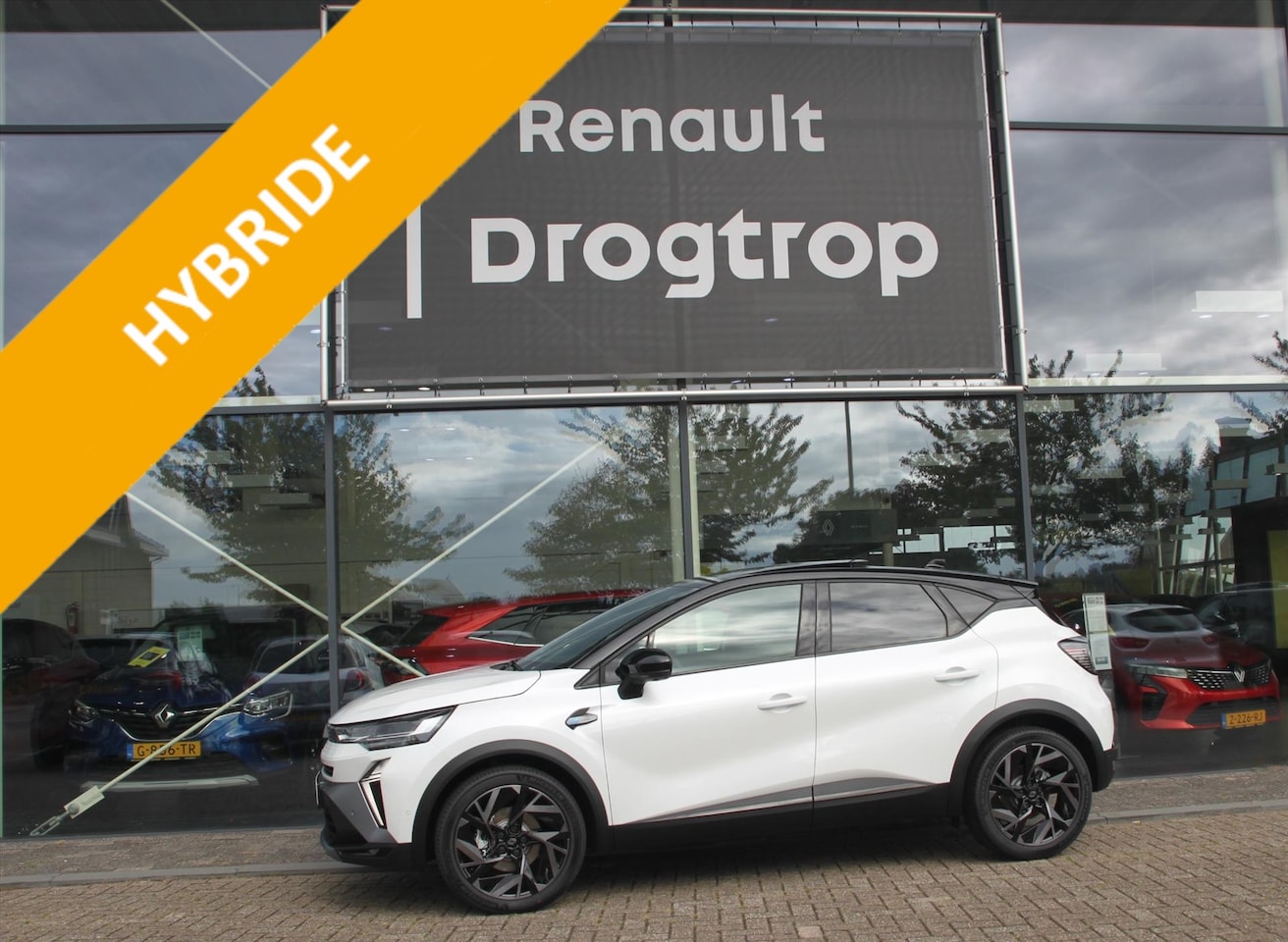 Renault Captur - 160PK-ESPRIT ALPINE-HYBRID-6DKM-FULL OPTIONS-NORM.€.40.925,= - AutoWereld.nl