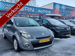 Renault Clio - 1.2 Collection Airco 15'' L.M.V Nw APK