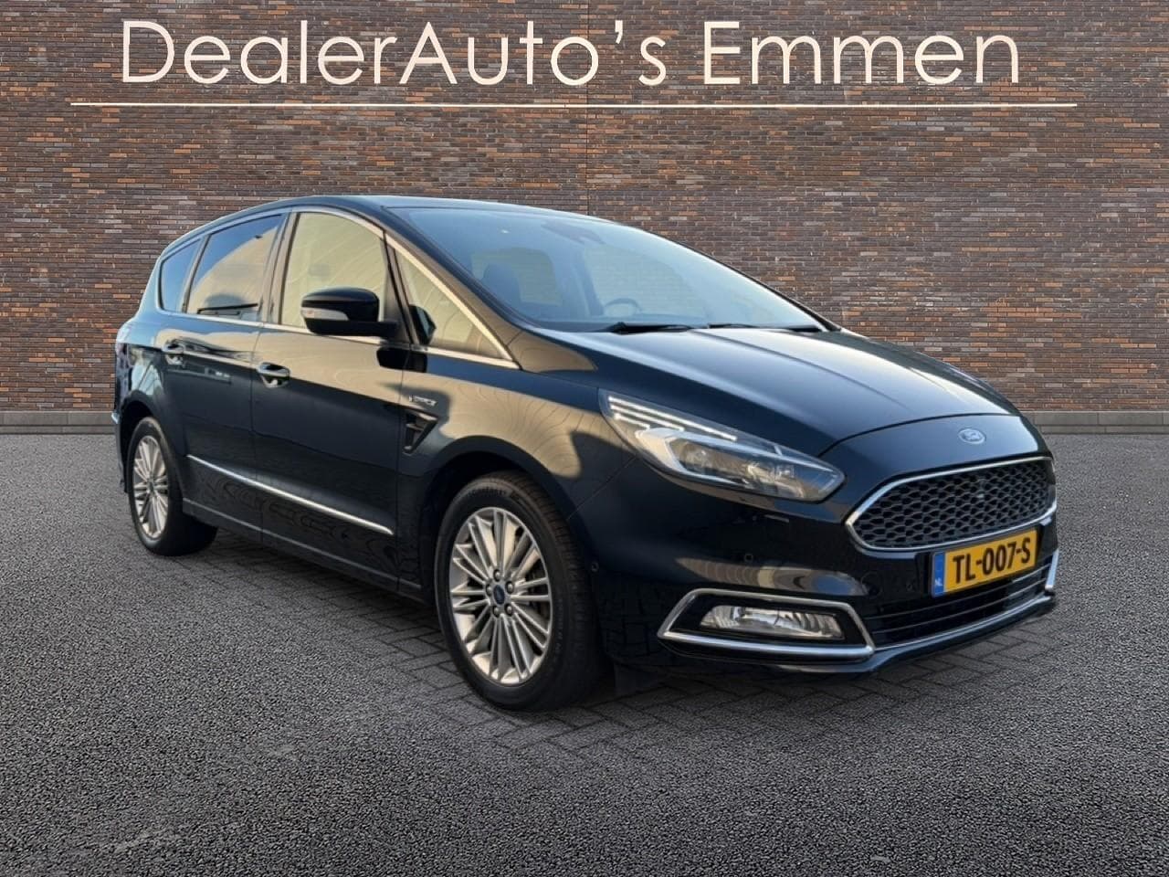 Ford S-Max - 2.0 Vignale 7p. PANO LEDER LED NAVI - AutoWereld.nl