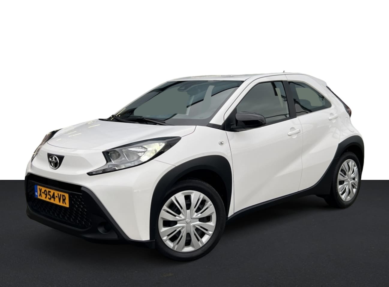 Toyota Aygo X - 1.0 VVT-i MT play 1.0 VVT-i MT Play - AutoWereld.nl