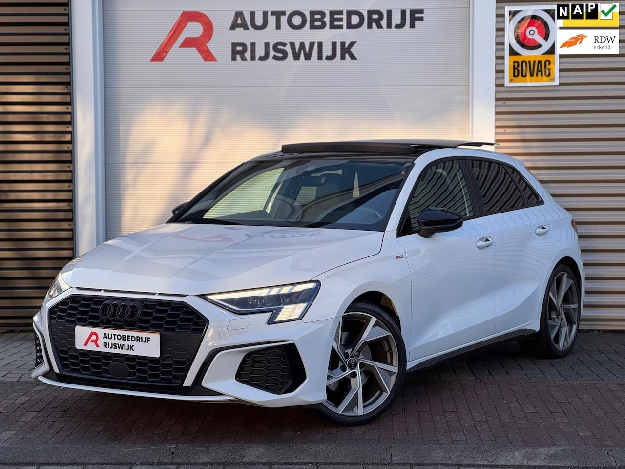 Audi A3 Sportback - 35 TFSI S edition Pano/Matrix/Sfeer/AppleCar - AutoWereld.nl