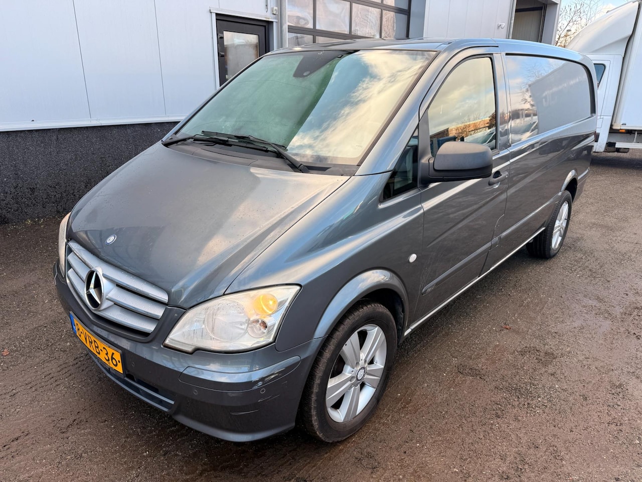 Mercedes-Benz Vito - 113 CDI 320 Lang L2H1 - AutoWereld.nl