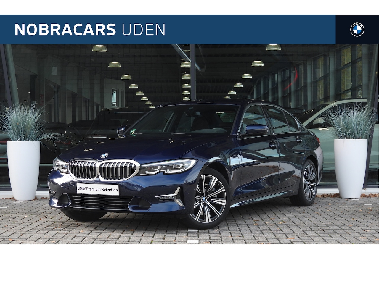 BMW 3-serie - 330e High Executive Luxury Line Automaat / Sportstoelen / LED / Parking Assistant Plus / H - AutoWereld.nl