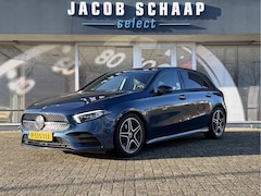 Mercedes-Benz A-klasse - 180 Business Solution Automaat / AMG styling / 18"LM / LED / Navi / Camera