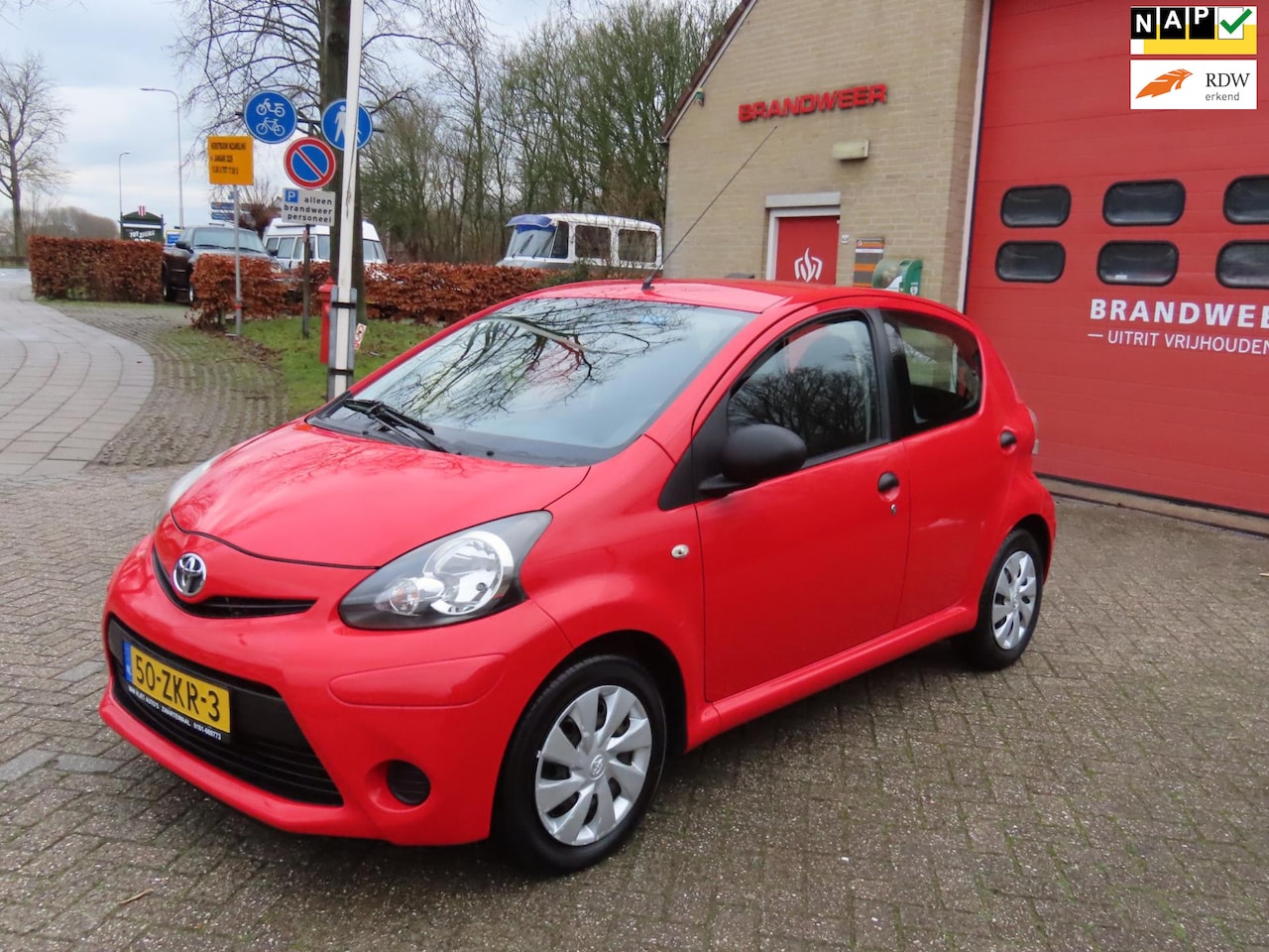 Toyota Aygo - 1.0 VVT-i Comfort *1e EG ! *Airco *DealerService - AutoWereld.nl