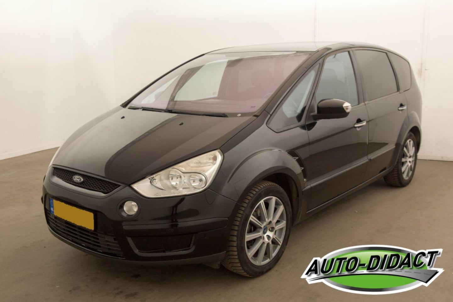 Ford S-Max - 2.0-16V 7Pers. Airco - AutoWereld.nl