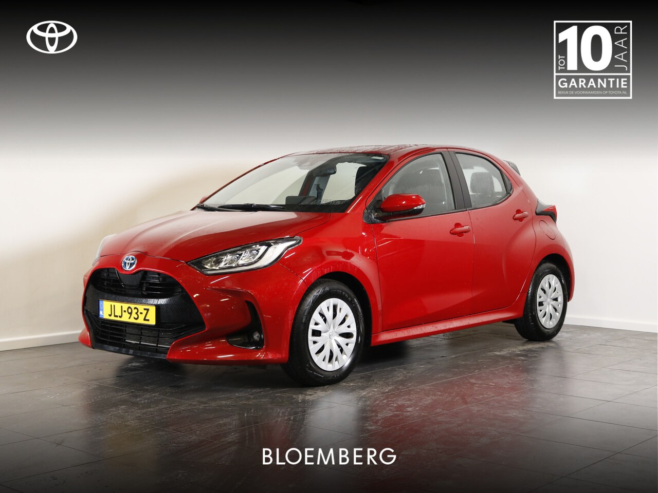 Toyota Yaris - 1.5 Hybrid 115 Active | BSM | Keyless | Draadloos opladen - AutoWereld.nl