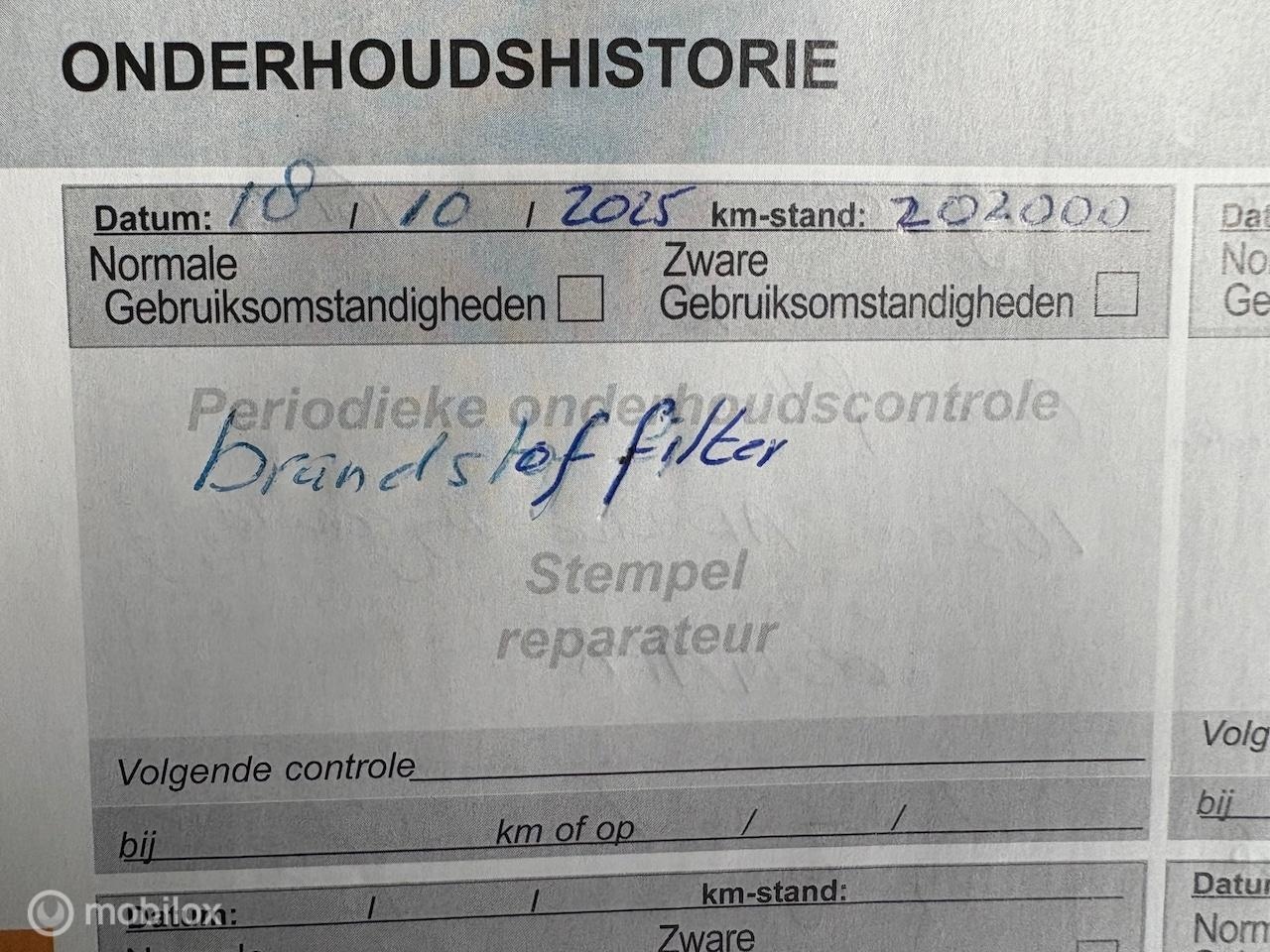 Peugeot 2008 - 1.6 BlueHDi CLIMA//NAVI//CRUISE//TREKHAAK//PDC//ELEC.RAMEN