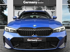 BMW 3-serie Touring - 330e xDrive 292pk M-Sport-Pro Pano HUD E-Zetels ACC M-Rem Widescreen Hifi VOL