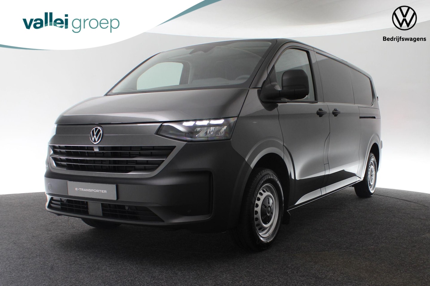 Volkswagen e-Transporter - 160 kW / 218 pk L2 | Dubbele schuifdeur | Trekhaak | Alarm | Navigatie | Apple carplay/and - AutoWereld.nl