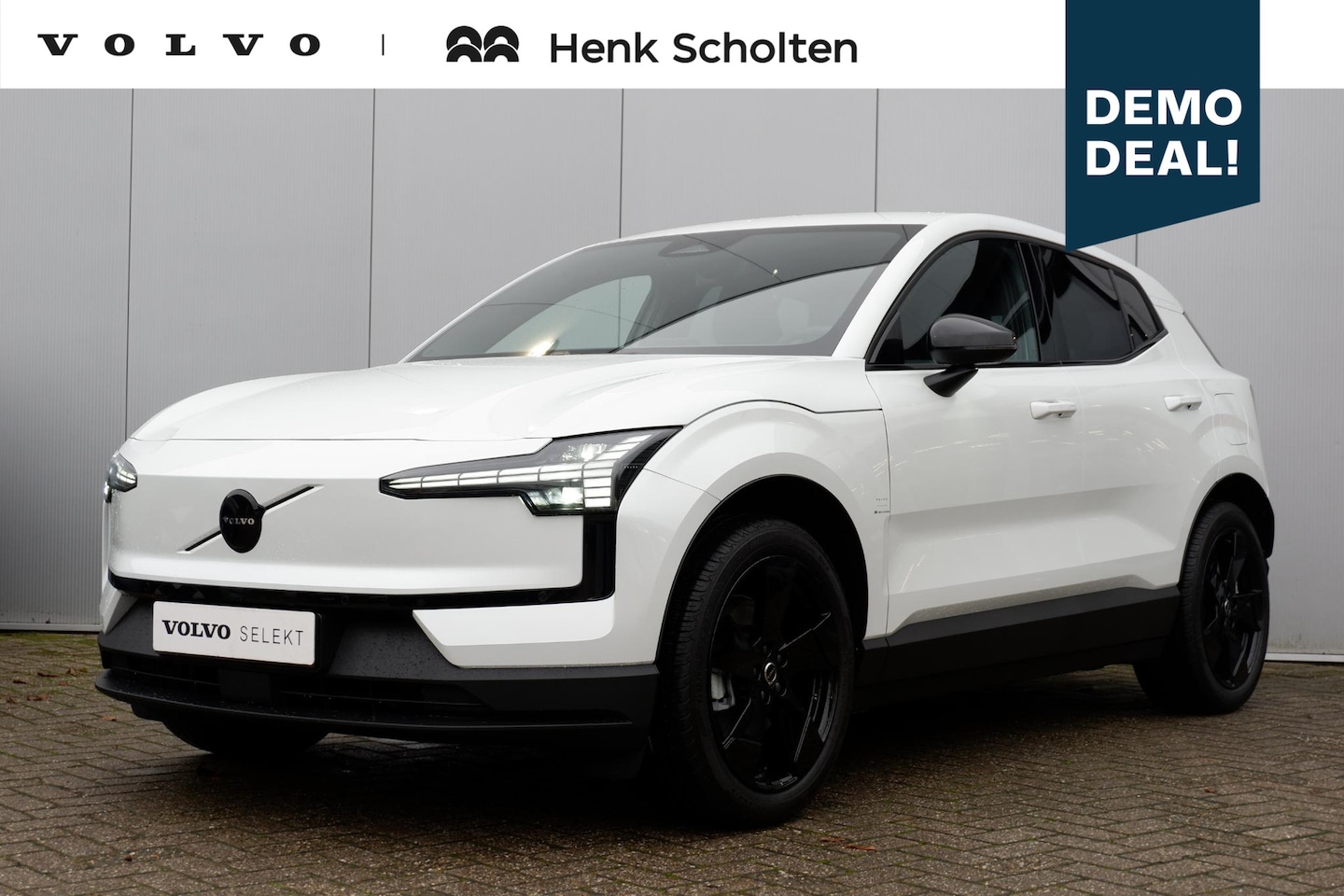 Volvo EX30 - Single Motor Extended Range Plus Europa 69 kWh | Black Edition | 19" Lichtmetalen velgen | - AutoWereld.nl