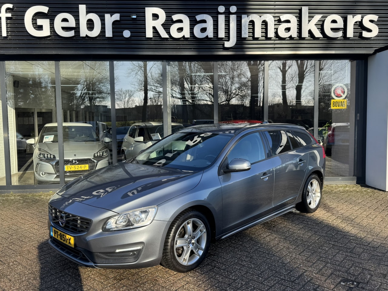 Volvo V60 - 2.0 D3 150pk Automaat *Navi*ECC*EXPORT/EX.BPM* - AutoWereld.nl