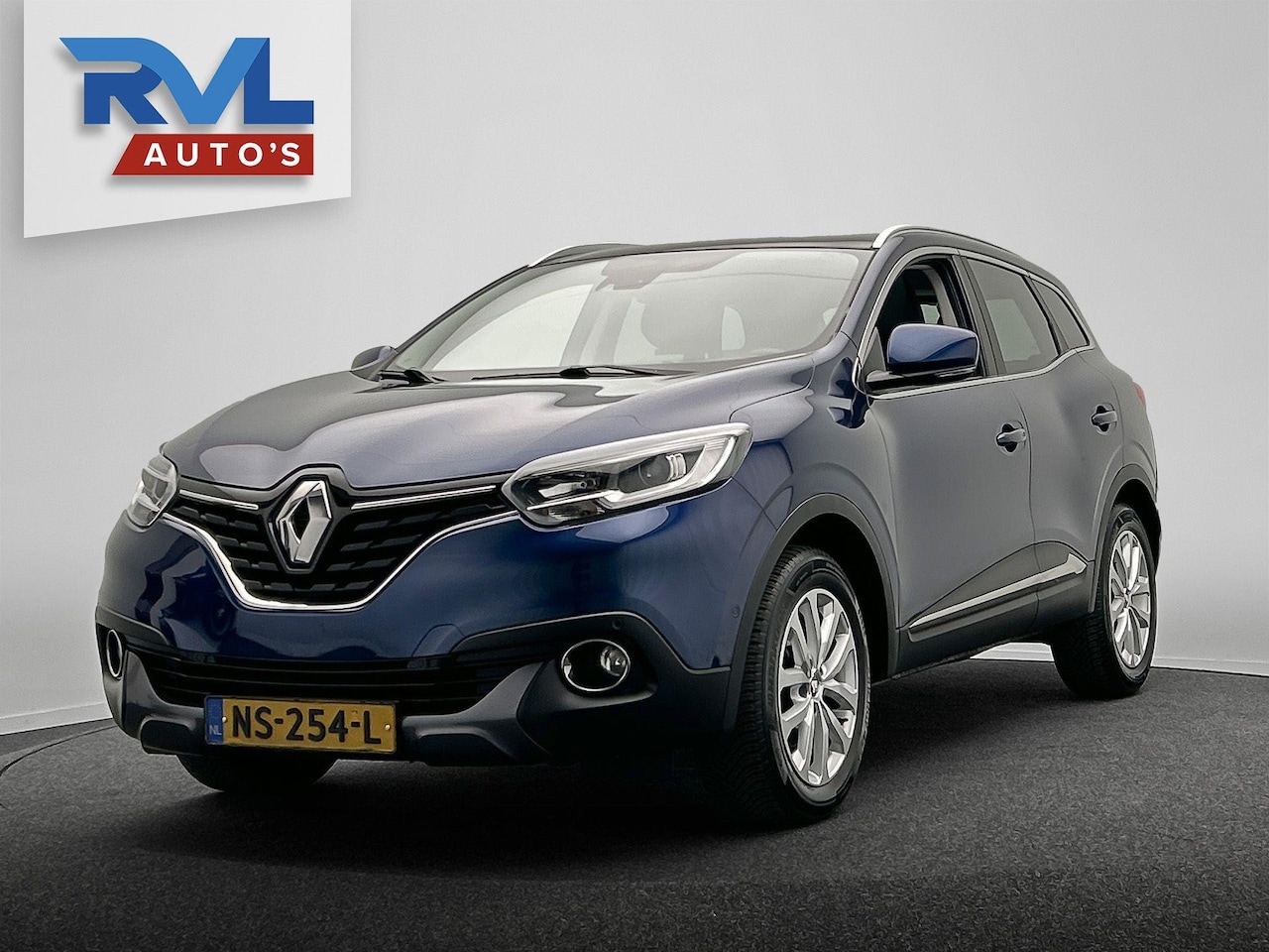 Renault Kadjar - 1.6 TCe Intens 163PK Trekhaak Pano/dak Navigatie Origineel NL - AutoWereld.nl