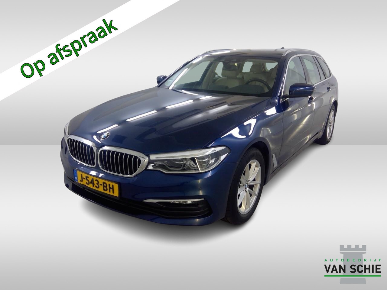 BMW 5-serie Touring - 520i High Executive Edition 2e-Eig. & Keurig-Onderh. BOVAG-Garantie. NL-Auto. - AutoWereld.nl