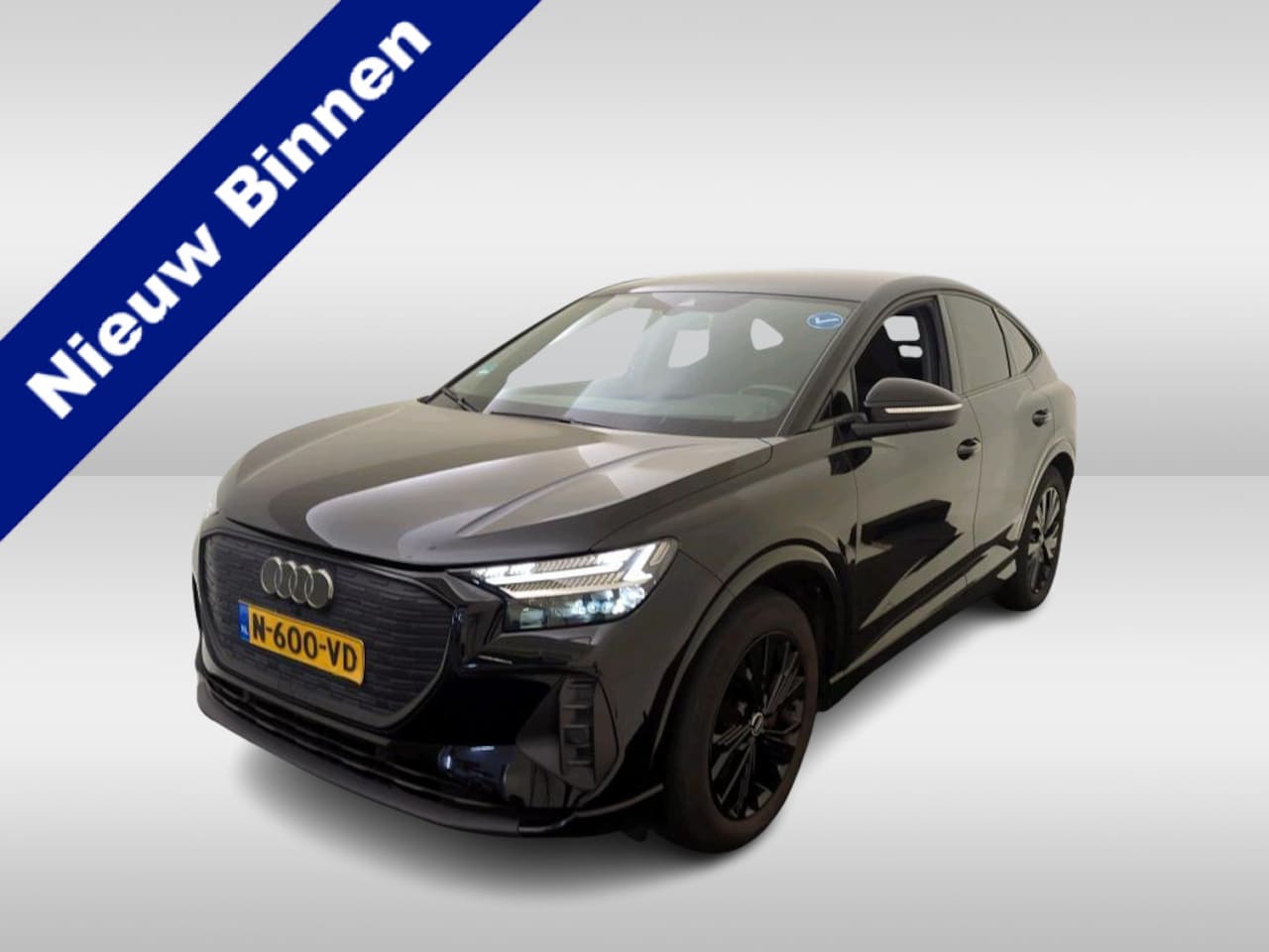 Audi Q4 Sportback e-tron - 40 Launch edition Advanced Plus 77 kWh / Zwenkbare trekhaak / Led Matrix / Camera / Stoelv - AutoWereld.nl