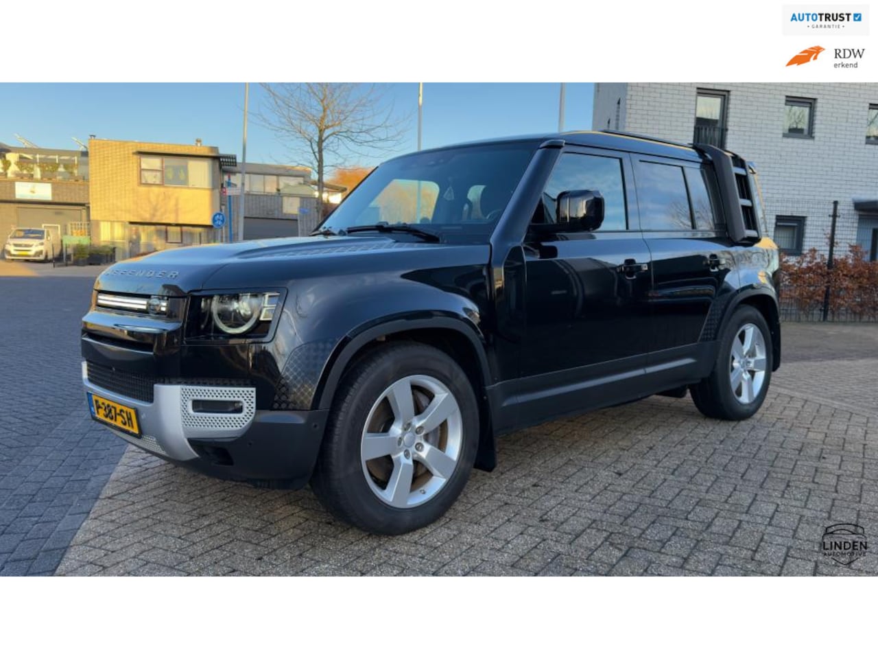 Land Rover Defender 110 - 2.0 P400e 110 HSE 2.0 P400e 110 HSE - AutoWereld.nl