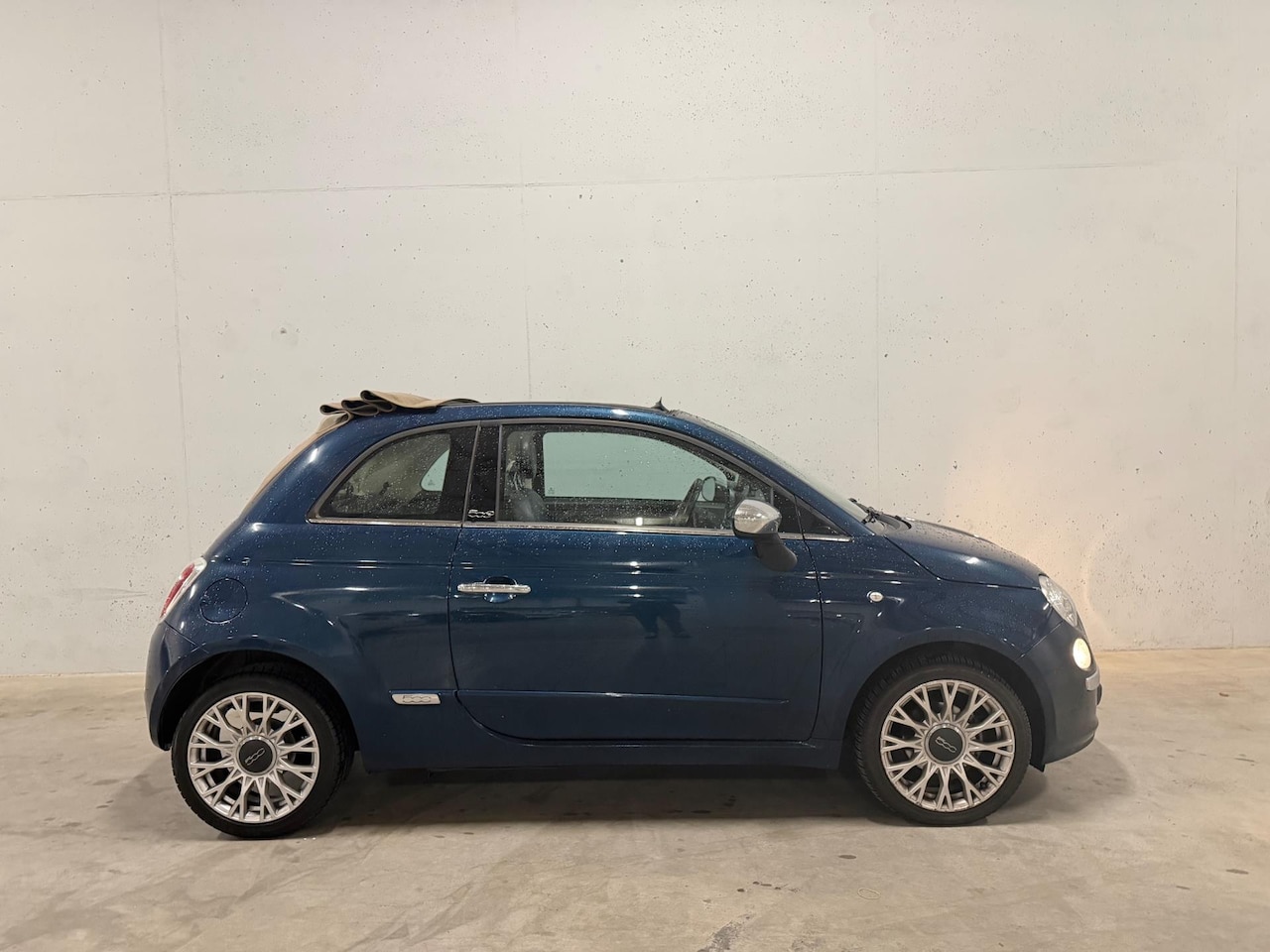 Fiat 500 C - 0.9 TwinAir Lounge Navi Clima Leer - AutoWereld.nl