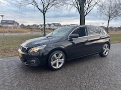 Peugeot 308 - 1.2 PureTech Blue Lease Premium