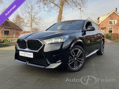 BMW X2 - sDrive20i M-SPORT , PANORAMADAK , ELEC TREKHAAK , ELEC ACHTERKLEP , CAMERA , SPORTSTOELEN
