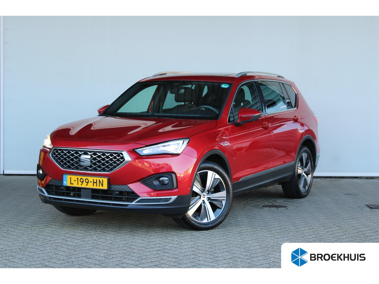 SEAT Tarraco - 1.4 TSI e-Hybrid PHEV Xcellence | Schuif-kanteldak | Dodehoek detectie | Adaptieve Cruise - AutoWereld.nl