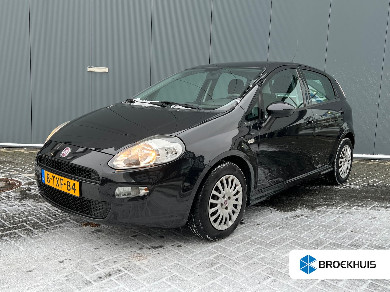 Fiat Punto Evo - 0.9 100pk TwinAir Pop | Airco | Boordcomputer | Elektrische ramen | Bestuurdersstoel in ho - AutoWereld.nl