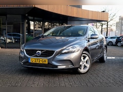 Volvo V40 - 1.6 T2 Summum Panoramadak Cruise Clima PDC