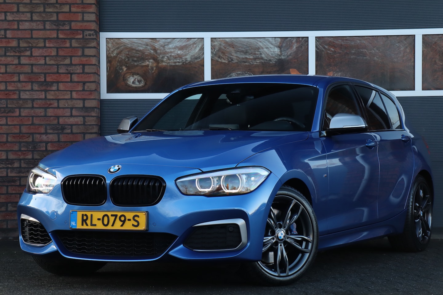 BMW 1-serie - M140i Edition Shadow, Origineel Nederlands - AutoWereld.nl