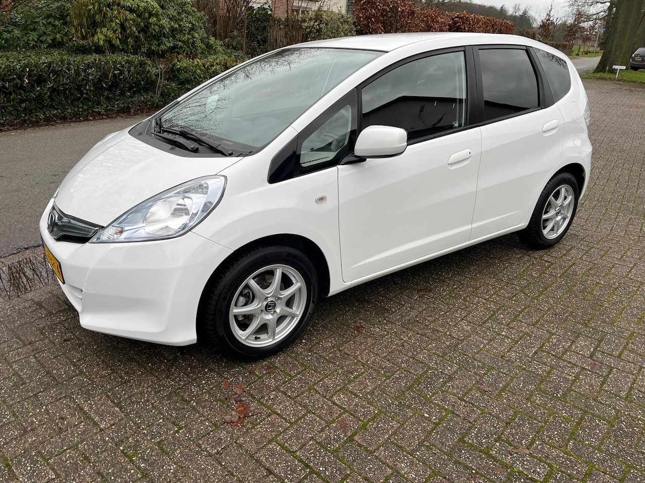 Honda Jazz - Hybrid 1.4 i-VTEC 102pk CVT Comfort - AutoWereld.nl