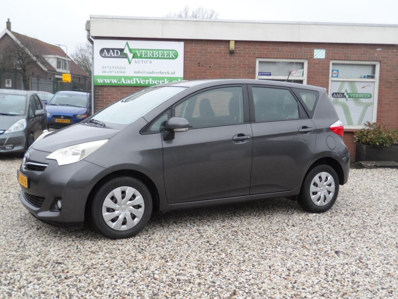 Toyota Verso S - 1.3 VVT-i Comfort 1.3 VVT-i Comfort - AutoWereld.nl