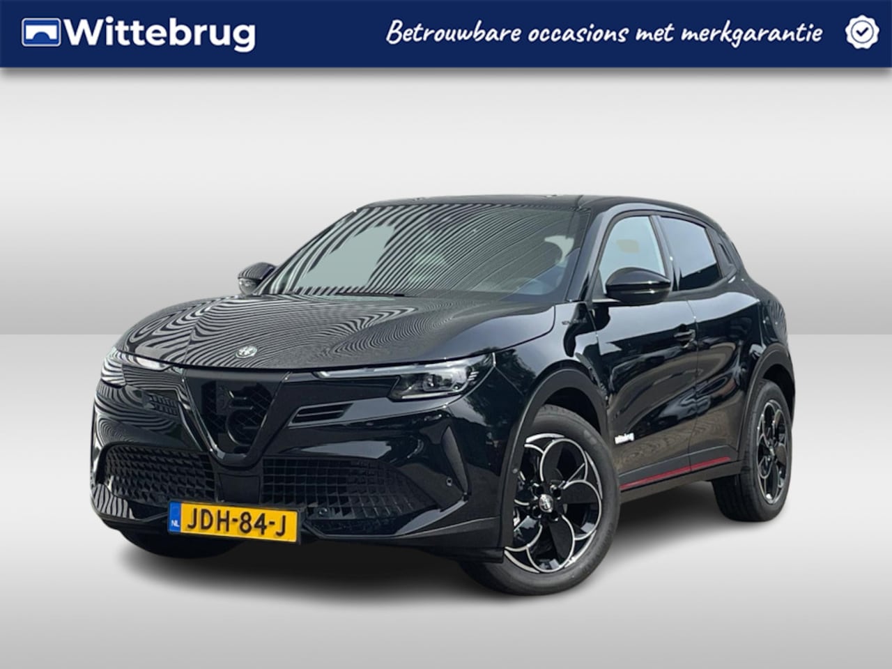 Alfa Romeo Junior - Elettrica Speciale 54 kWh | Techno Pakket | Keyless | Apple carplay | Schuif/kanteldak | - AutoWereld.nl