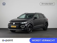 Volkswagen T-Roc - 1.5 TSI Sport 150 PK | Automaat (DSG) | Black style | Camera | Digitaal dashboard | 18 Inc