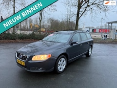 Volvo V70 - 2.4D Limited Edition NETTE AUTO RIJDT EN SCHAKELT GOED