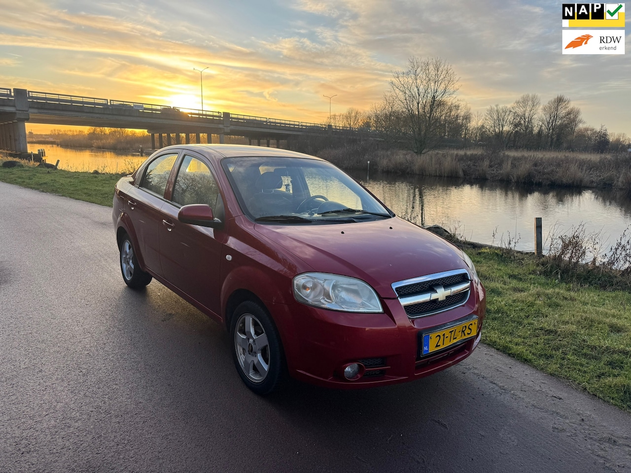 Chevrolet Aveo - 1.4-16V Class|Automaat|luxe| - AutoWereld.nl