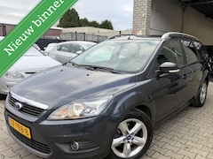 Ford Focus Wagon - 1.6 Comfort / BJ 2011 / Dealer onderh