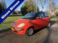 Lancia Y(psilon) - Ypsilon 1.2 Argento APK 17-12-2026