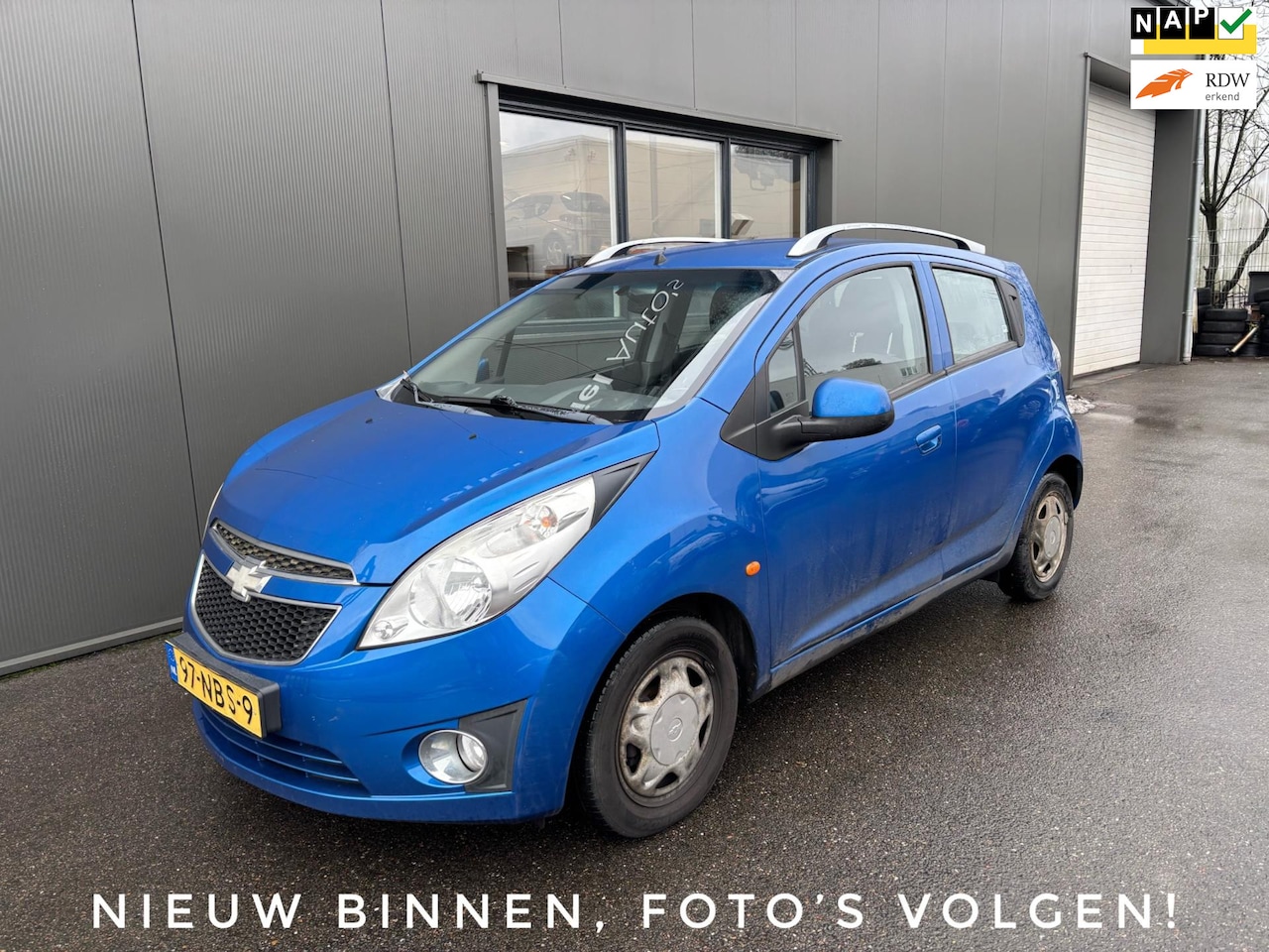 Chevrolet Spark - 1.0 16V LT / Airco / Radio! - AutoWereld.nl