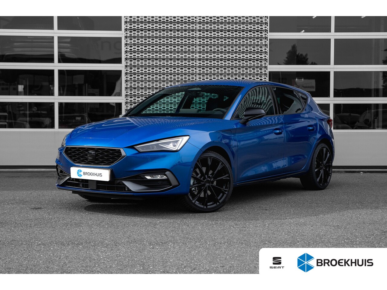 SEAT Leon - 1.5 TSI e-Hybrid 204pk FR Business | Achteruitrijcamera | Trekhaak | 19" | Adaptive Cruise - AutoWereld.nl