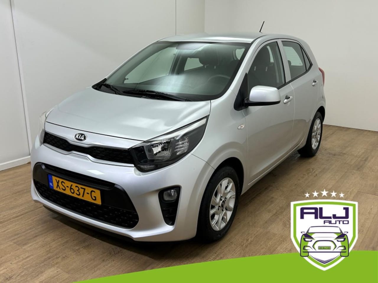Kia Picanto - Occasion 1.0 CVVT EconomyPlusLine | Grijs | Tweedehands Kia Picanto | Airco | Bluetooth - AutoWereld.nl