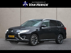 Mitsubishi Outlander - 2.0 PHEV Premium | Facelift | Achteruitrijcamera | Trekhaak
