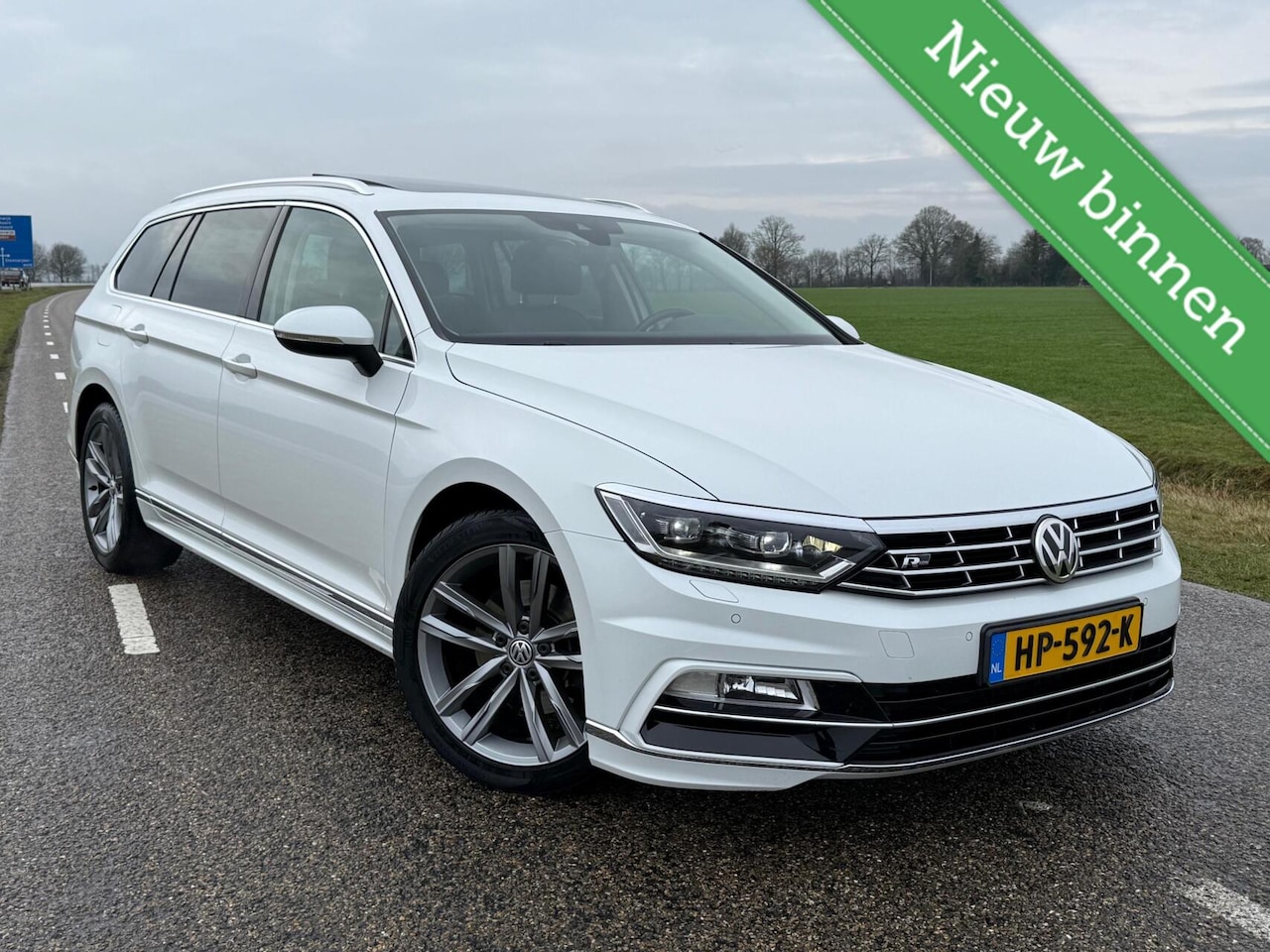 Volkswagen Passat Variant - 1.6 TDI Aut Highline BNS Edition R | 120pk - AutoWereld.nl