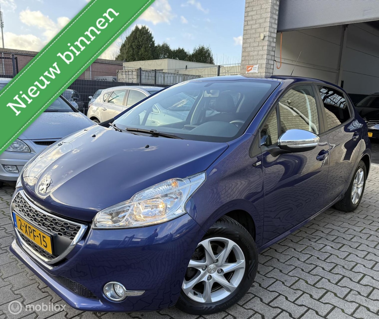 Peugeot 208 - 1.2 VTi Style / Dealer onderhouden / 115.000KM! - AutoWereld.nl