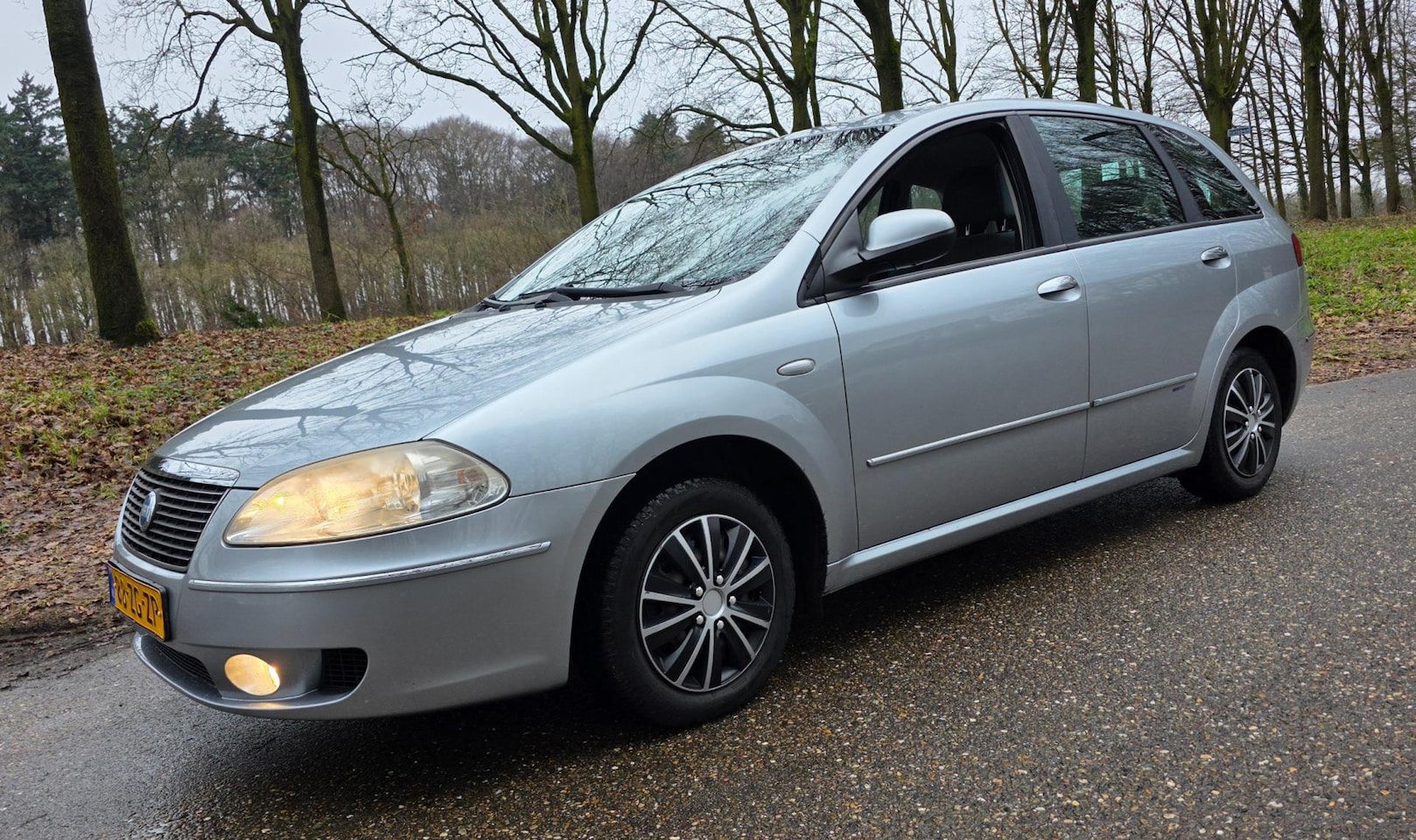 Fiat Croma - 2.2-16V Dynamic Automaat APK 26-08-2026 - AutoWereld.nl